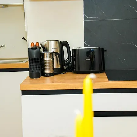 Lovely 1br & 1lr For 4p, Only 15 Min Walk To Center Ghent