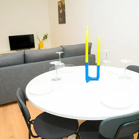 Lovely 1br & 1lr For 4p, Only 15 Min Walk To Center Ghent